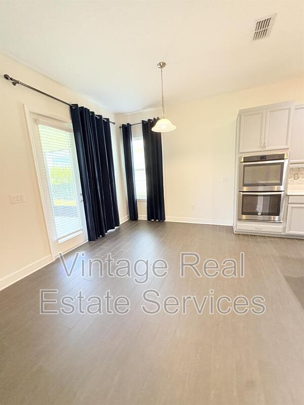 Building Photo - 4645 Butler National Dr