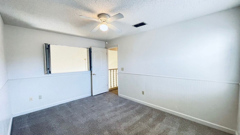 Building Photo - 600 Northern Way