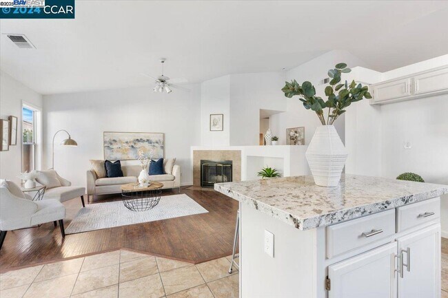 Building Photo - 4675 Christenson St