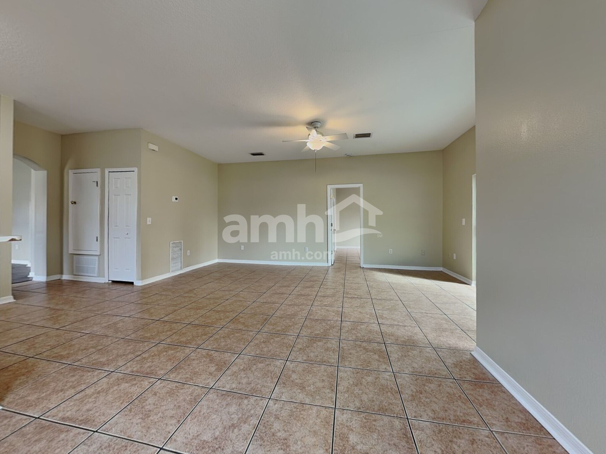 Building Photo - 25702 Aldus Dr