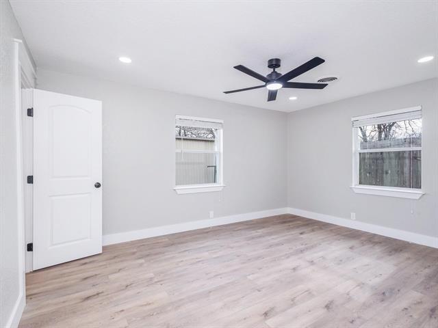 Building Photo - 2008 10th St