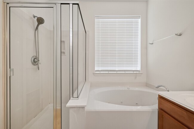 Building Photo - 13738 View Meadow Ln