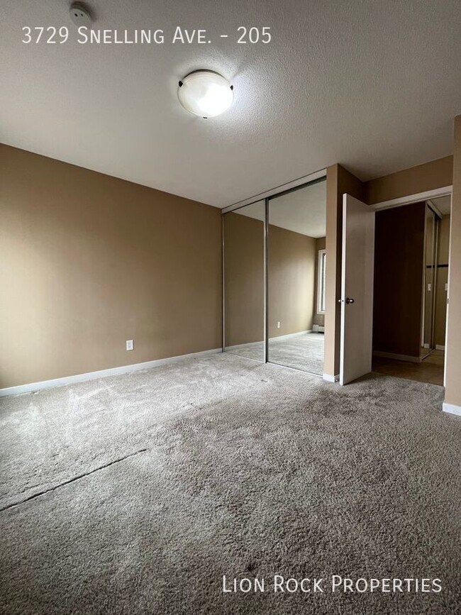 Building Photo - 3729 Snelling Ave