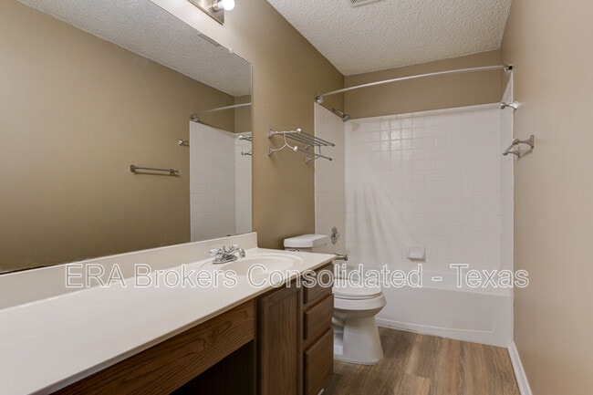 Building Photo - 7427 Northallerton