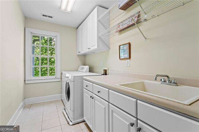 Building Photo - 1169 Dawn View Ln NW