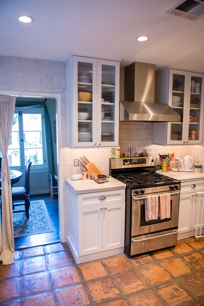 Building Photo - 6957 Camrose Dr