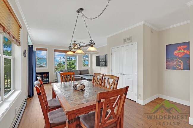 Building Photo - 309 Saddle Ridge Dr