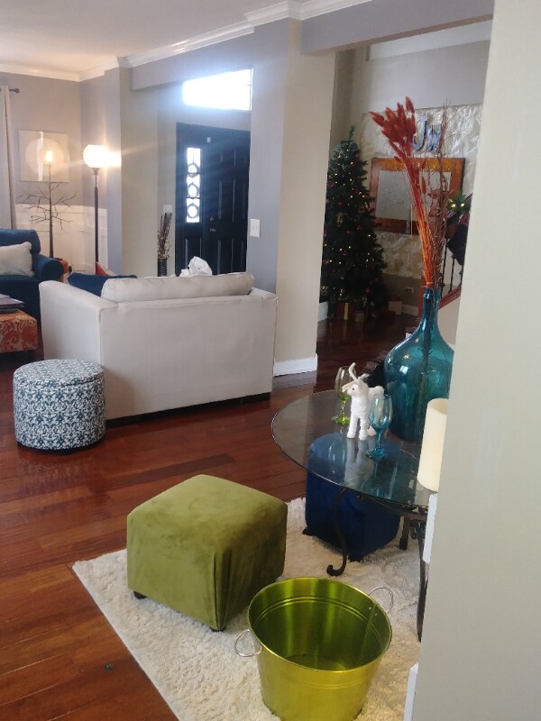 Building Photo - 6700 Pine Ln