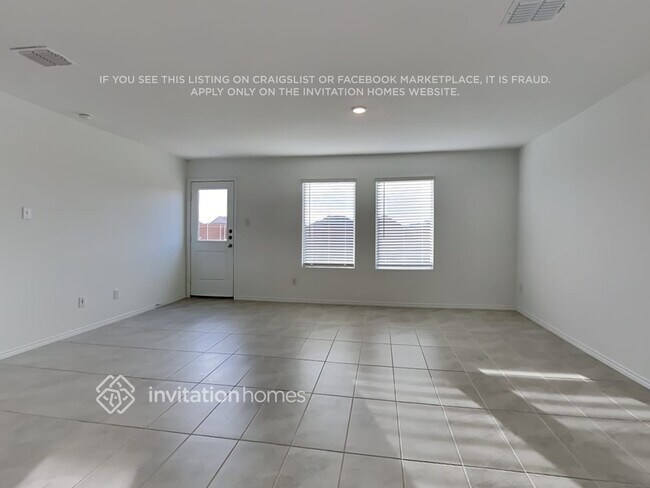 Building Photo - 7937 Churchill St