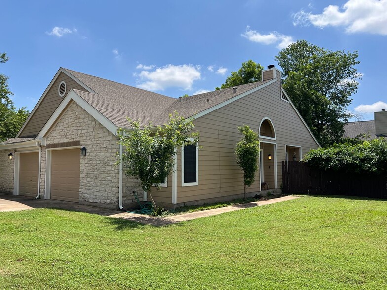 Interior Photo - Ranchstone Garden Homes