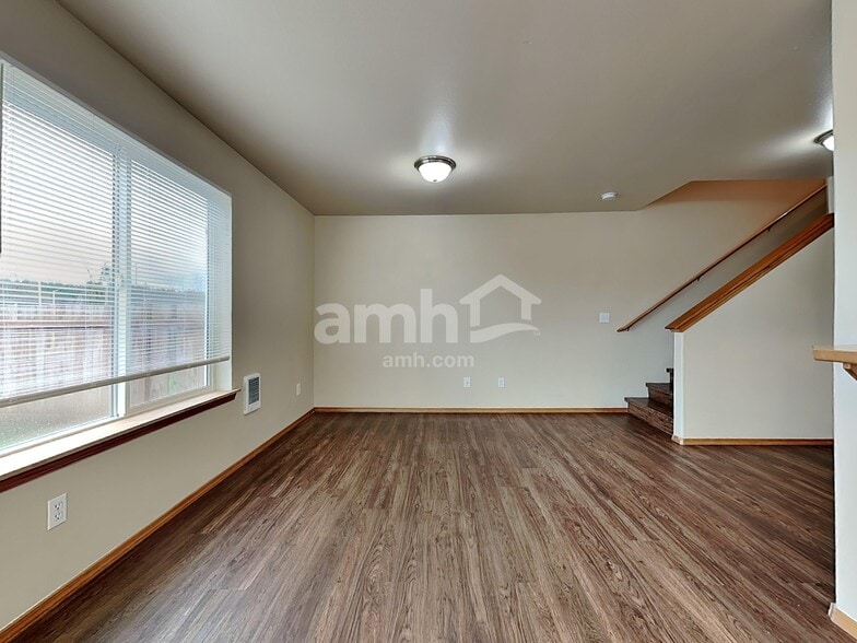 Building Photo - 16607 53rd Avenue Ct E