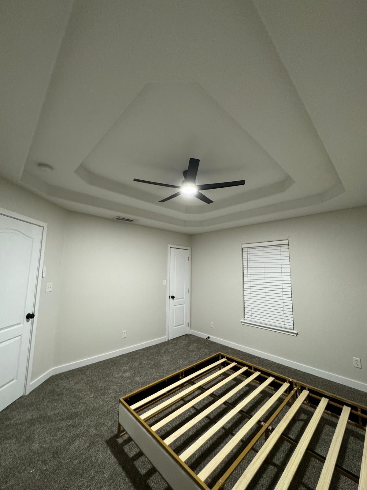 Building Photo - 721 Sonesta Dr