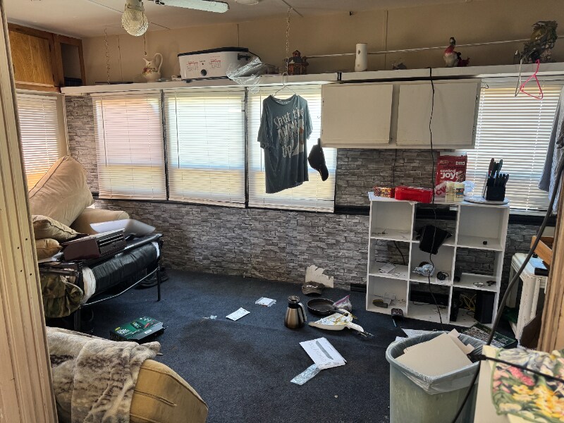 Building Photo - 4115 Aurora Rd