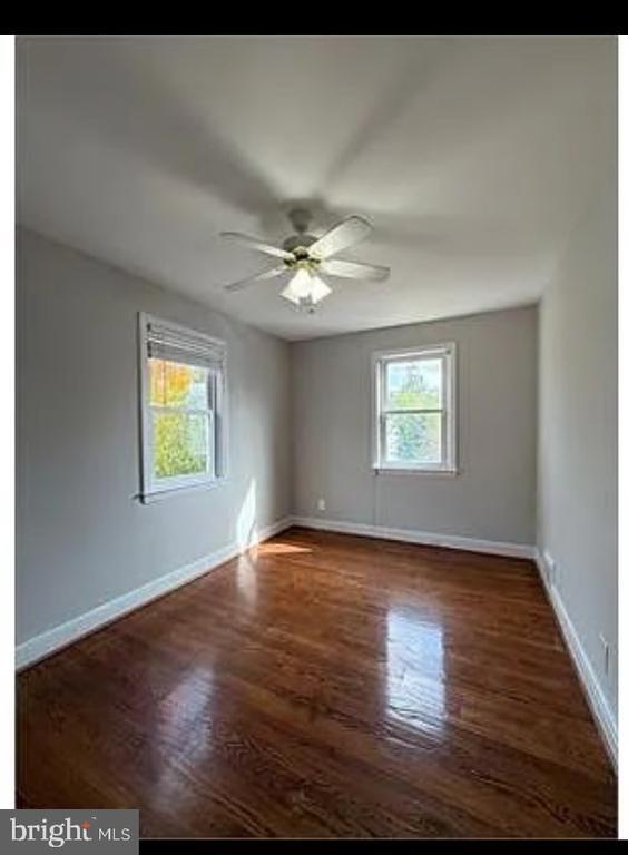 Building Photo - 3909 Rosecrest Ave