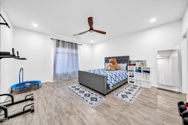 Building Photo - 7149 W Avenida Del Sol
