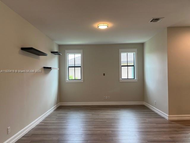 Building Photo - 9140 Meridian Dr E