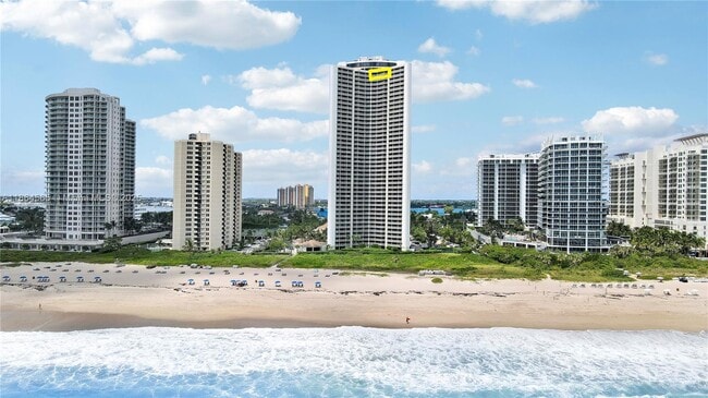Building Photo - 3000 N Ocean Dr