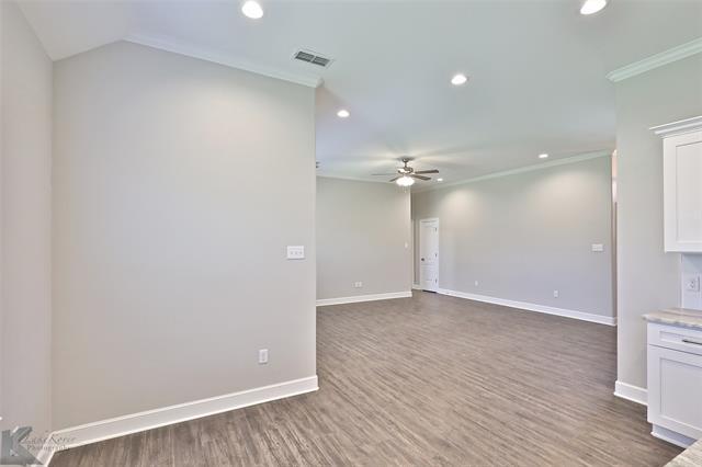 Building Photo - 302 Martis Way