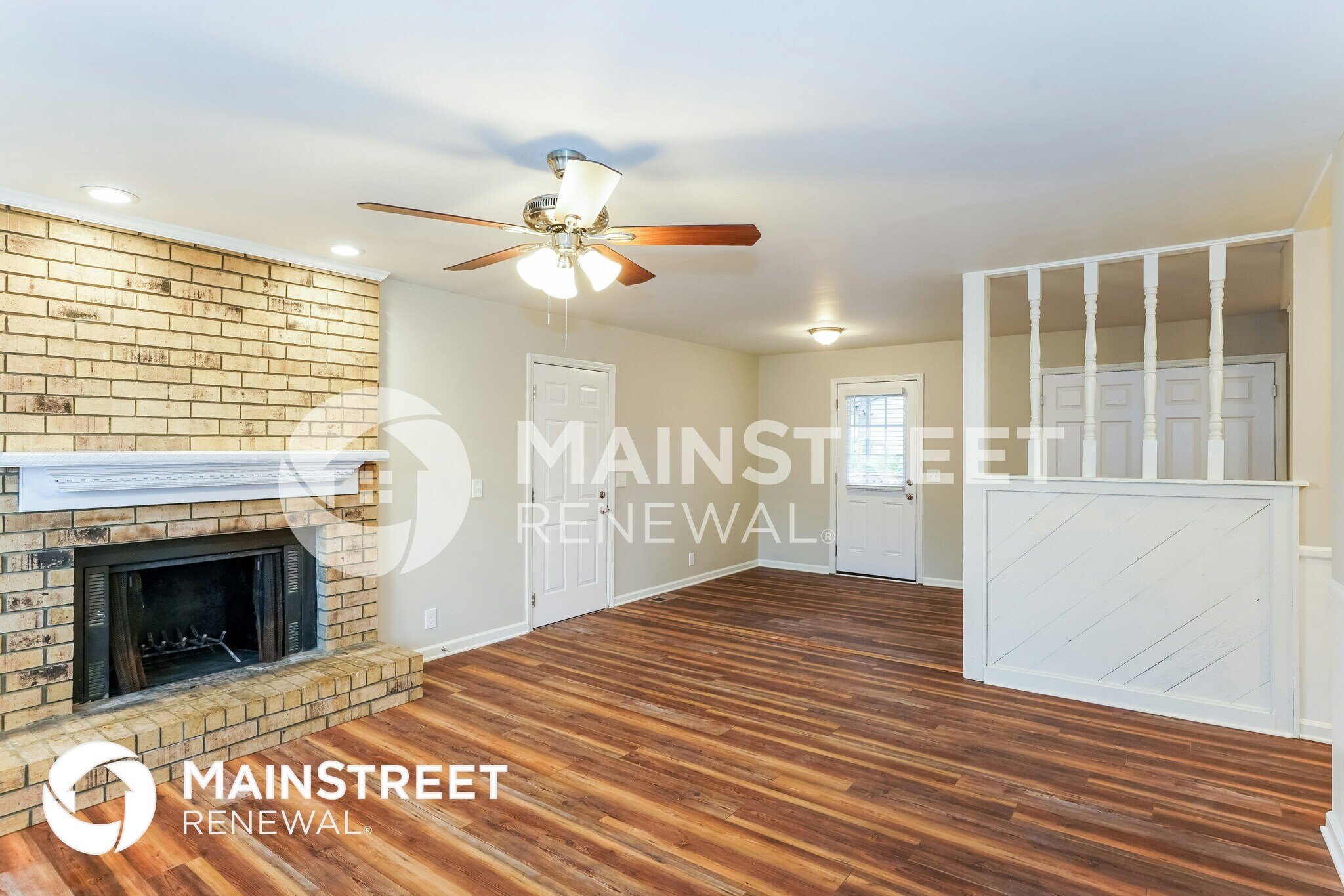 Building Photo - 242 Iris Dr