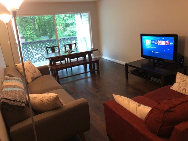 Building Photo - 15138 65th Ave S