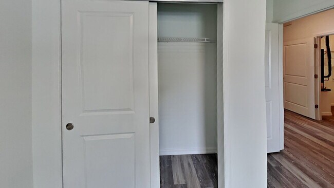 Building Photo - 4028 SW 7th Pl