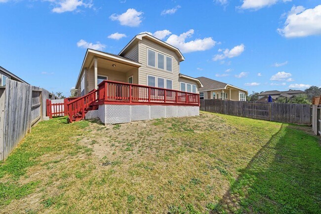 Building Photo - 12071 Pitcher Rd