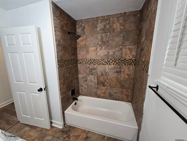 Building Photo - 2145 N 38th St