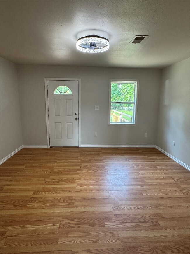 Building Photo - 26327 Pinion Creek Rd