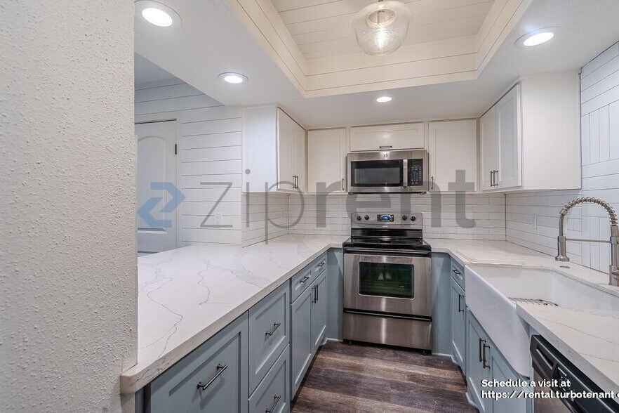 Building Photo - 14911 Wunderlich Dr