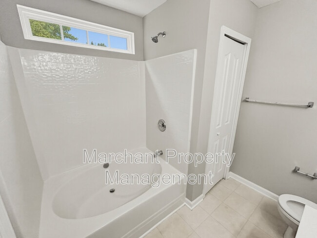 Building Photo - 776 Waterbrook Ln