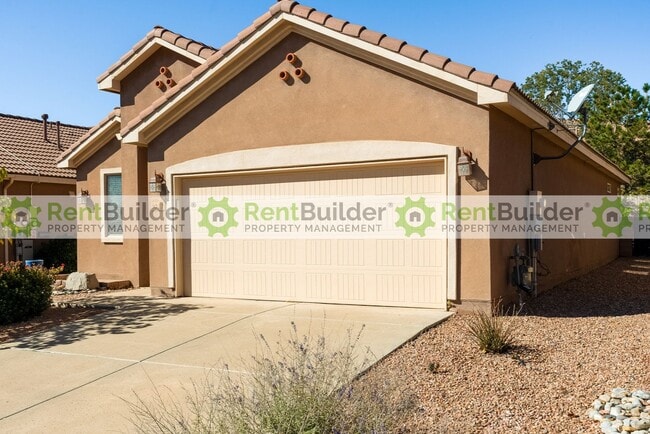 Building Photo - 1027 Desert Willow Ct