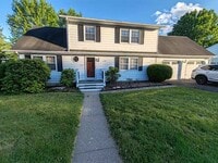 Building Photo - 2028 Kim Dr