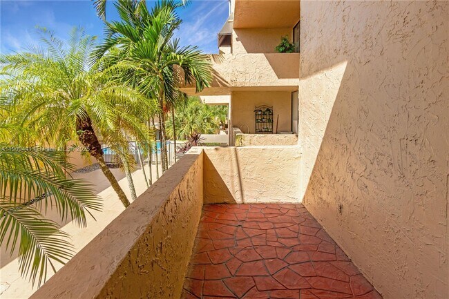 Building Photo - 10500 SW 108th Ave