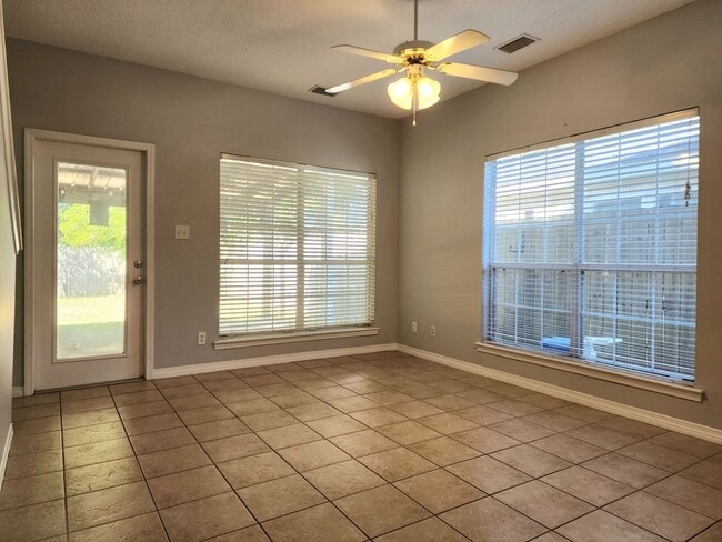 Building Photo - 3/3 available in Audubon Place in Foley