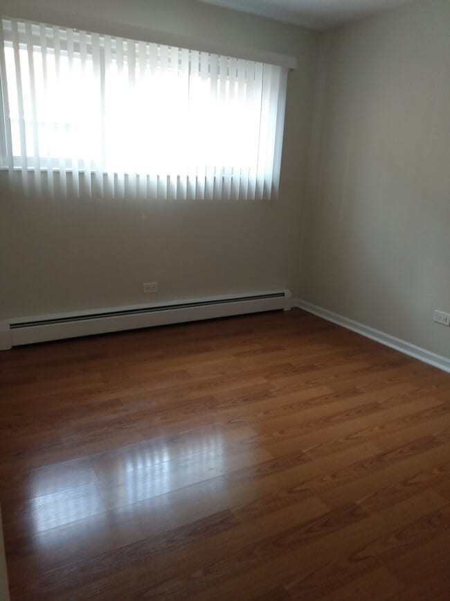 Building Photo - 9511 Lawrence Ct