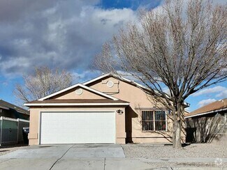 Building Photo - Charming 3-Bedroom Home in a Peaceful, Con...