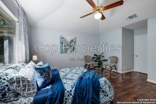 Building Photo - 6234 Welles Creek Dr