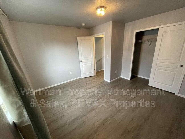 Building Photo - 213 Audubon Dr