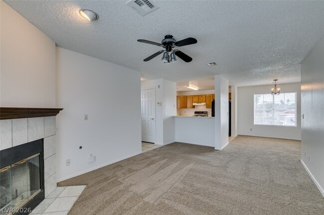 Building Photo - 1375 E Hacienda Ave