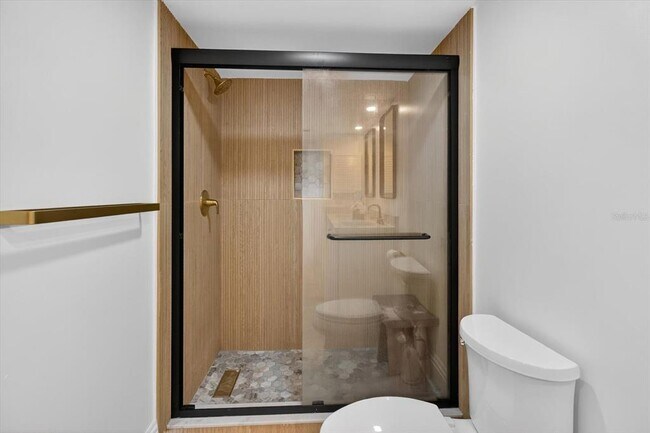 Building Photo - 29254 Bay Hollow Dr