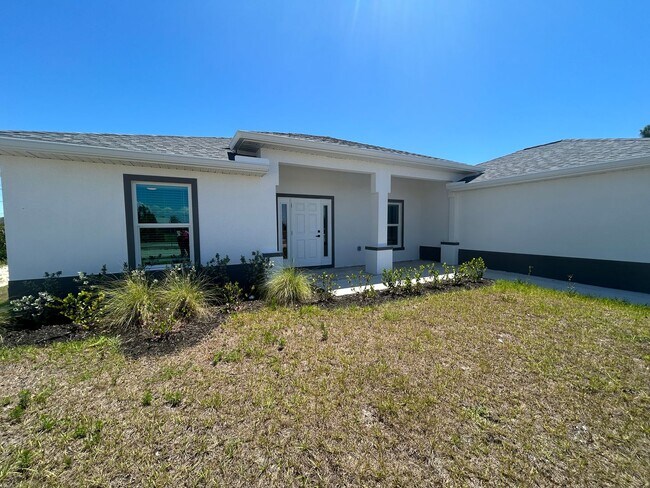 Building Photo - BRAND new construction 4 Bedroom 3 Bathrooms