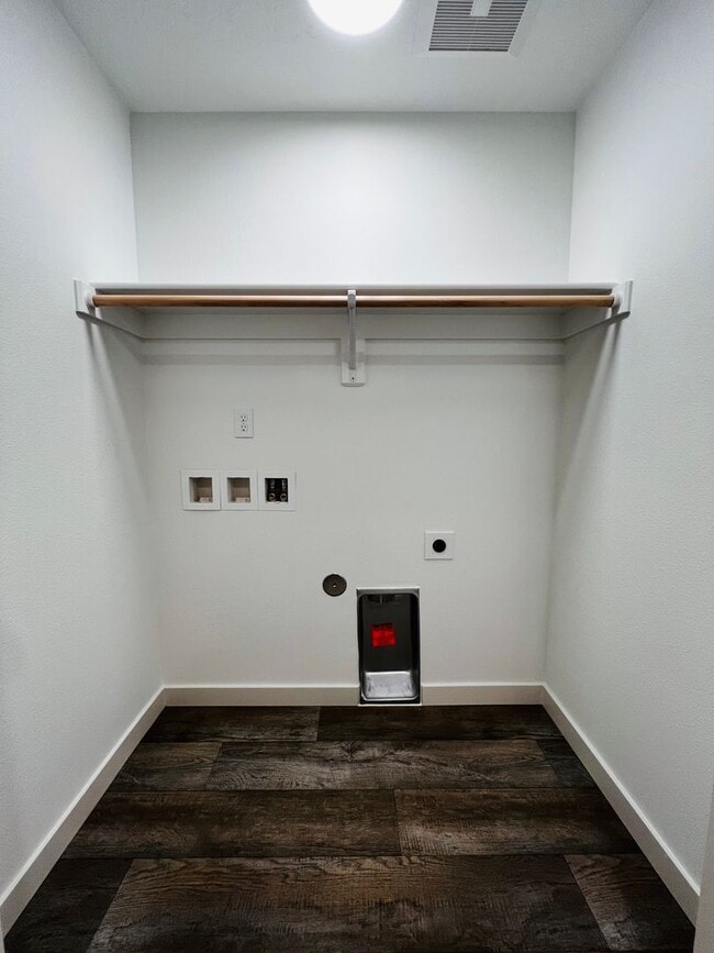 Building Photo - Non-Refundable & Security Deposit Total: $...