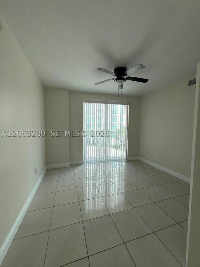 Building Photo - 7275 SW 90th St