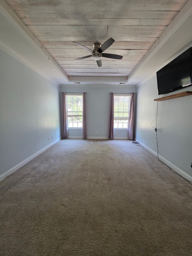 Building Photo - 177 Mill House Ln