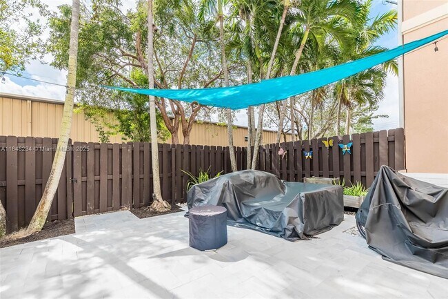 Building Photo - 12562 SW 125th Terrace