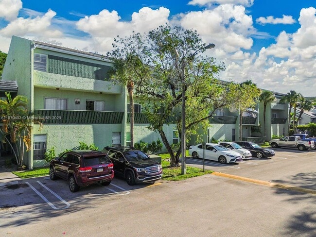 Building Photo - 8911 NW 28th Dr
