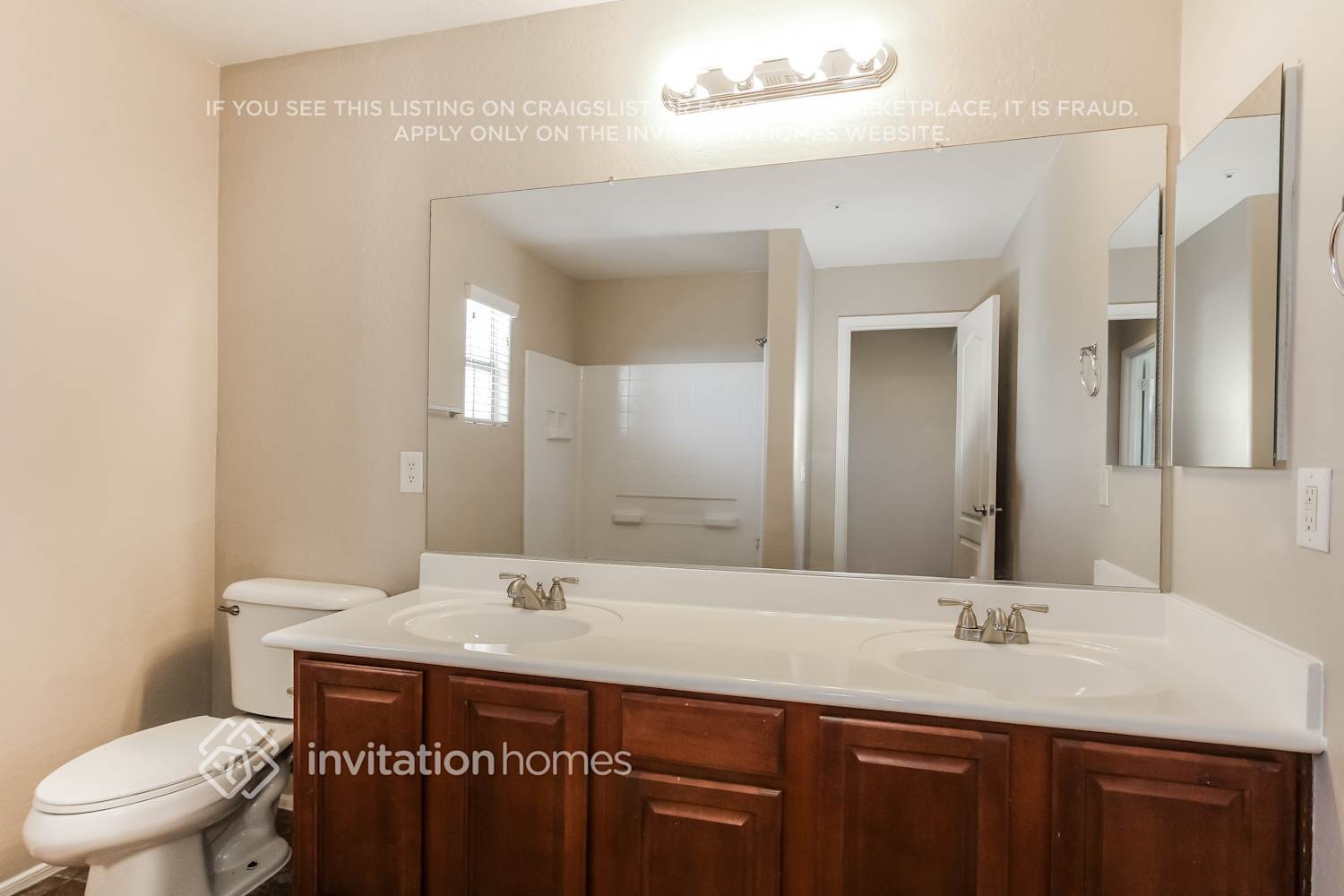Building Photo - 12794 W Pasaro Dr