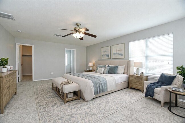 Building Photo - 102 Blanco Woods Blvd