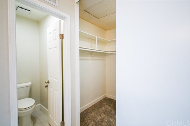 Building Photo - 1131 N Outrigger Way