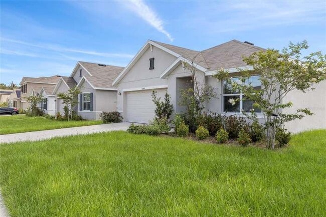 Building Photo - 11624 MIracle Mile Dr